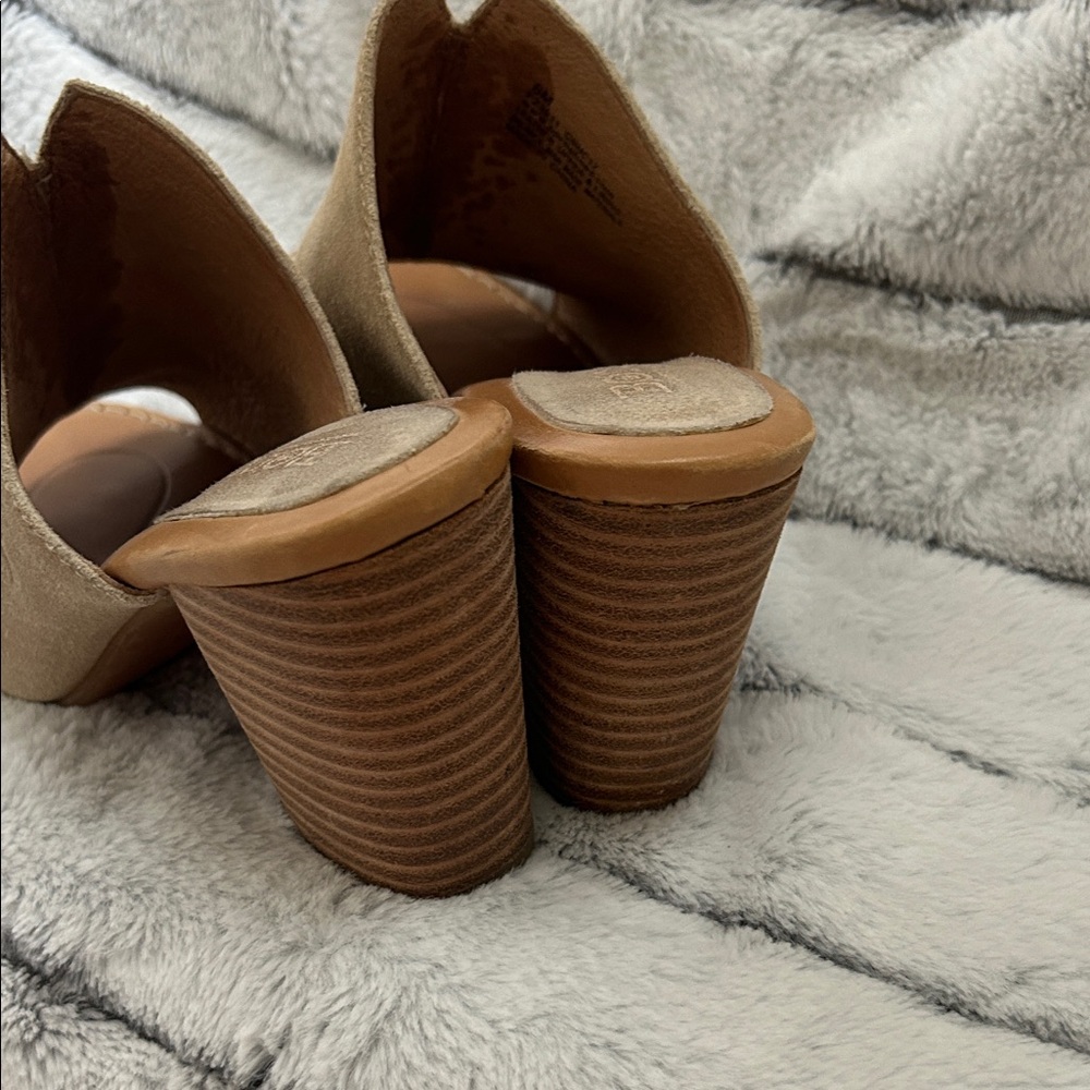Born Beige Suede Women's Mules - Picture 3 of 4